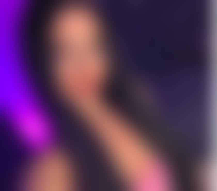 Photos for Ruby sexy available for outcall Party girl