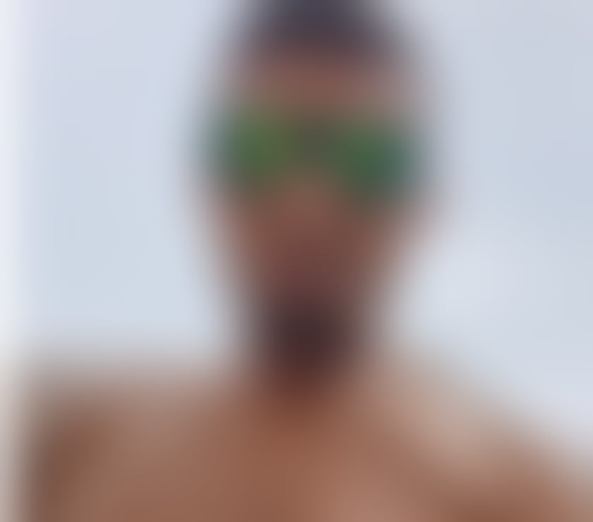 Escorts Cardiff Cardiff Gate Business Park - Cardiff - Photos for ❤️my services is only for females 