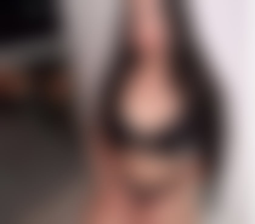 Hi new in town sexy no rush services party girl