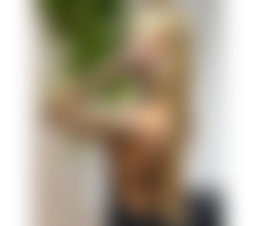 Escorts South West London Battersea - South West London - Photos for LUNA 🌓 PARTY🔥2️⃣4️⃣HRS PARTY PARTY🔥NO RUSH