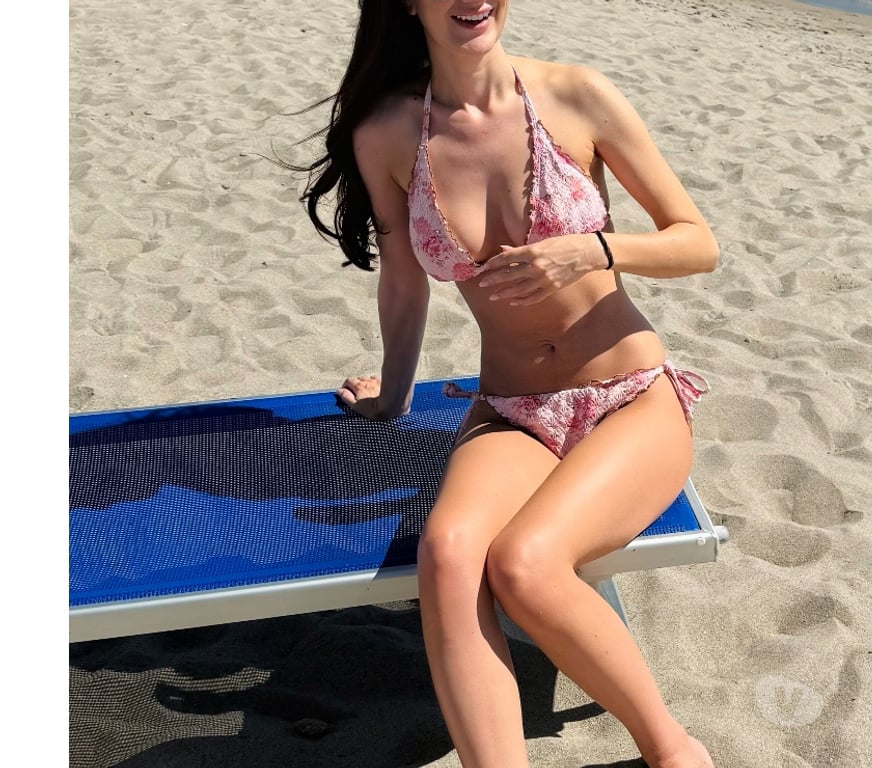 Escorts Cambridgeshire South Cambridgeshire - Photos for Cambridge - 100% Real English Girl size 8 brunette