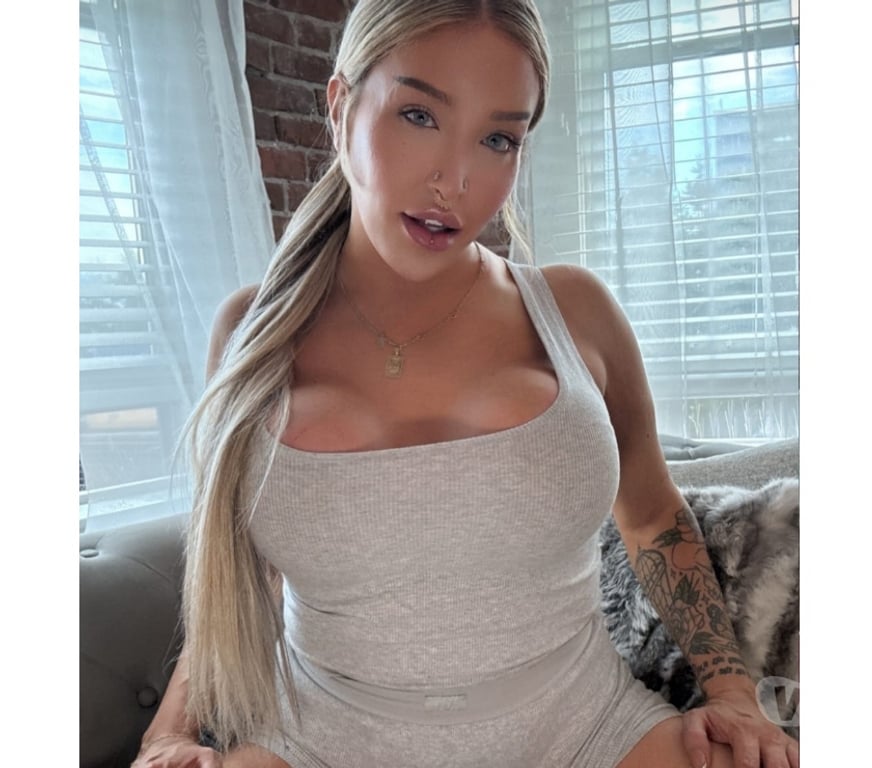 Trans Escorts West Midlands Birmingham - Photos for “”•Sexy Bomshell for your desires and fantasies “•