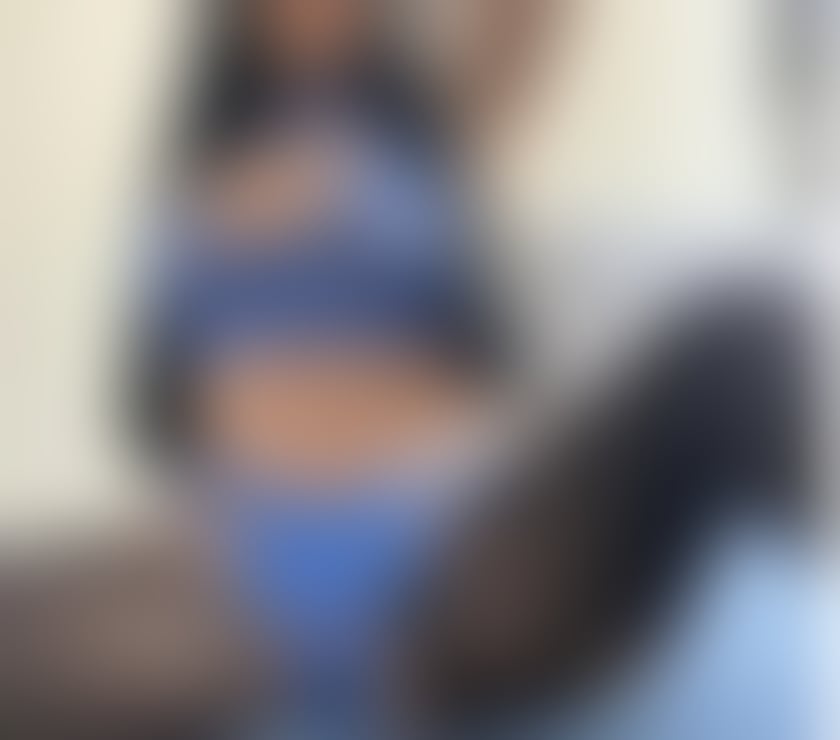 Escorts Swansea City Centre Swansea - Wales - Photos for 🫦Amy Bruneet Best service party girl 😋