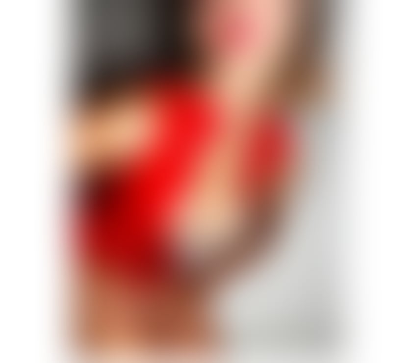 JULIE x PROFESSIONAL MASSAGE x BODY2BODY x RELAX