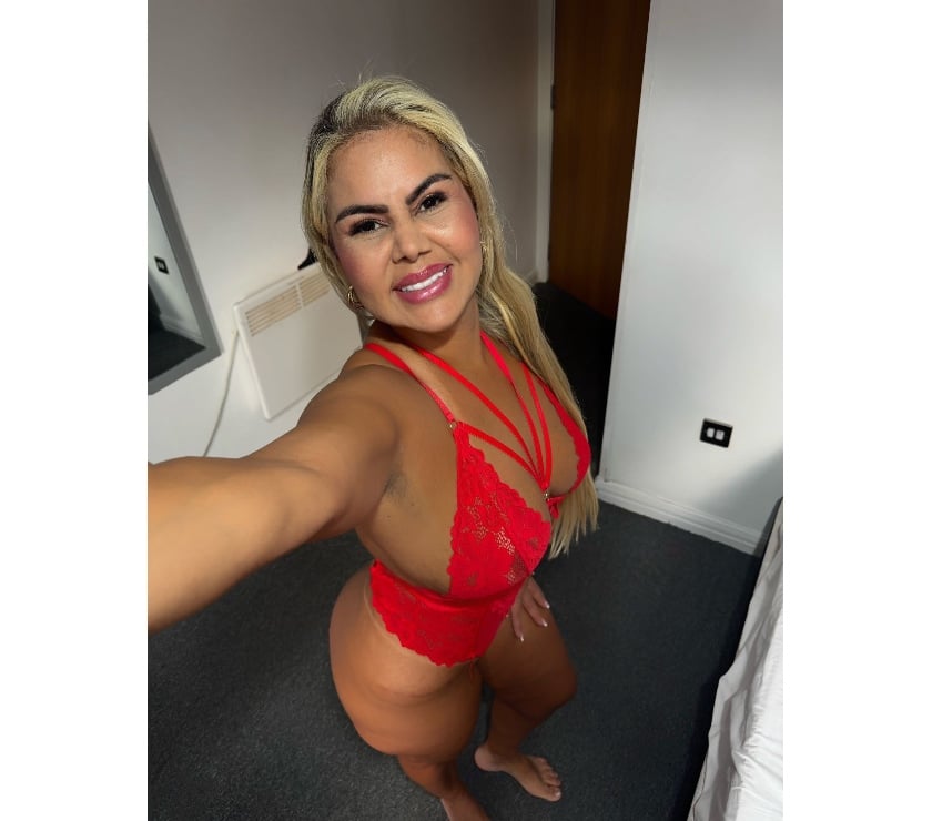 GFE Escorts Birmingham City Centre Birmingham - Photos for 🇧🇷 KELY MILLER 🔥 THE BEST OWO AND TOO HOT GIRL😍
