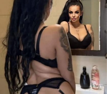  Escorts & Erotic Massage Hull City Centre Hull - Photos for 🥰Hi ! This is Giulia ! Your dream companion!🥰