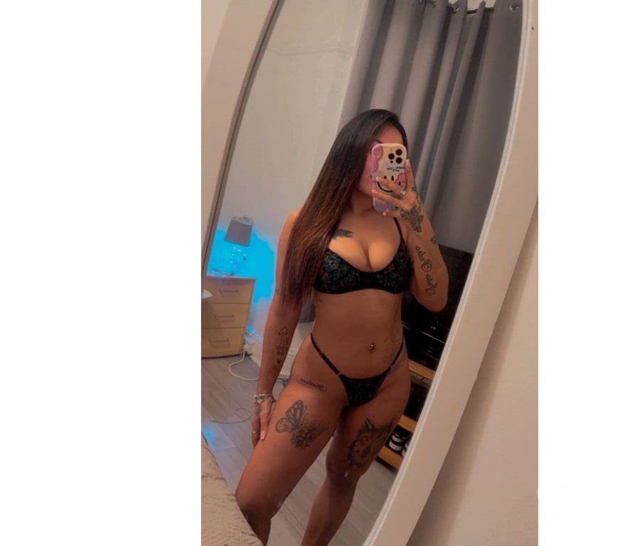 Escorts Hertfordshire Broxbourne - Photos for VANESSA BEAUTIFUL GIRL