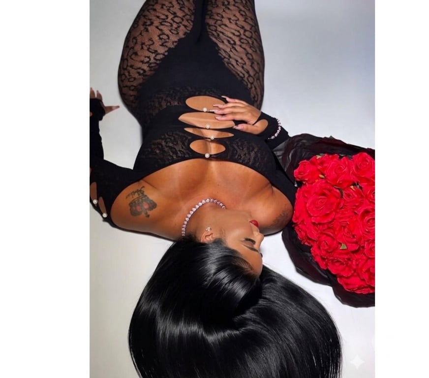 Escorts Hertfordshire Broxbourne - Photos for LARA BEAUTIFUL GIRL