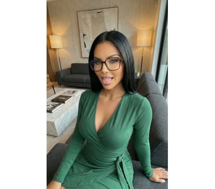 Escorts Aberdeen City Centre Aberdeen - Photos for New in town for a week