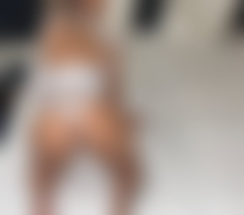 Escorts West Midlands Solihull - Photos for Hi im melissa new party girl 24 7 outcall only 😍