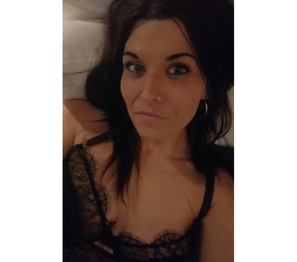 Escorts Bournemouth Bournemouth, Christchurch and Poole - Photos for Bournemouths Best British Brunette is Back!