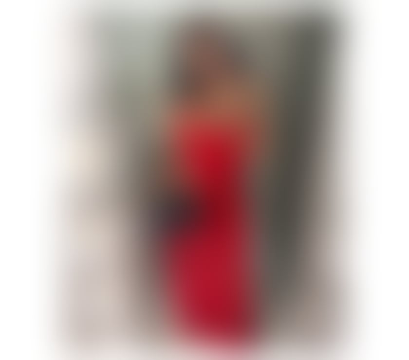 Transsexual Weybridge Elmbridge - Photos for Elegant & Discreet TS Companion • 📲 WhatsApp only ✨