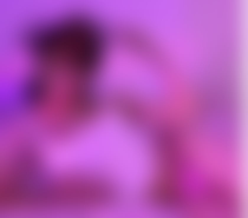 HOT CONTENT AND VIDEO CALLS