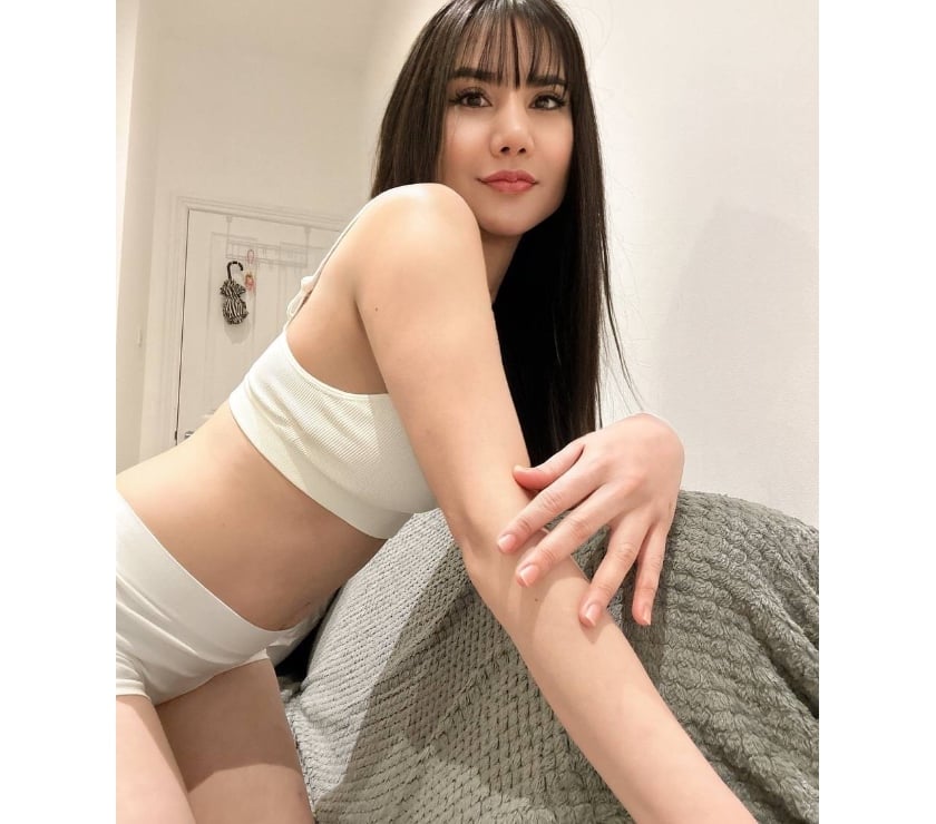 Escorts Kent Maidstone - Photos for Diana Elite Escort and B2B massage