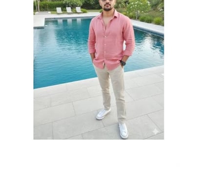  Escorts & Erotic Massage Stratford East London - Photos for Discreet Male Companion for Ladies or Couples