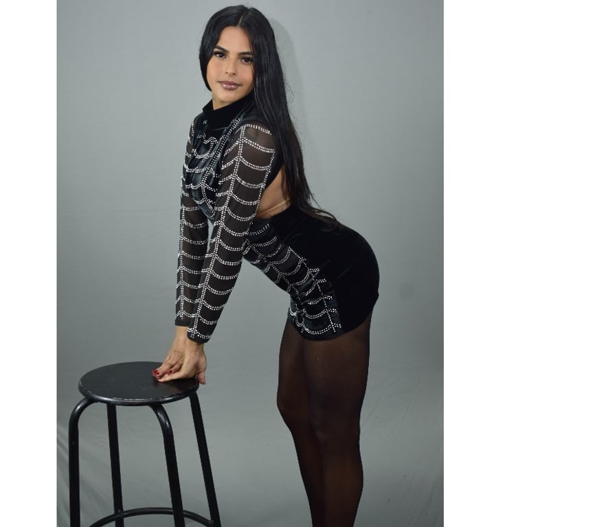 Escorts Essex Southend-on-Sea - Photos for Hot and young Brazilian, party queen