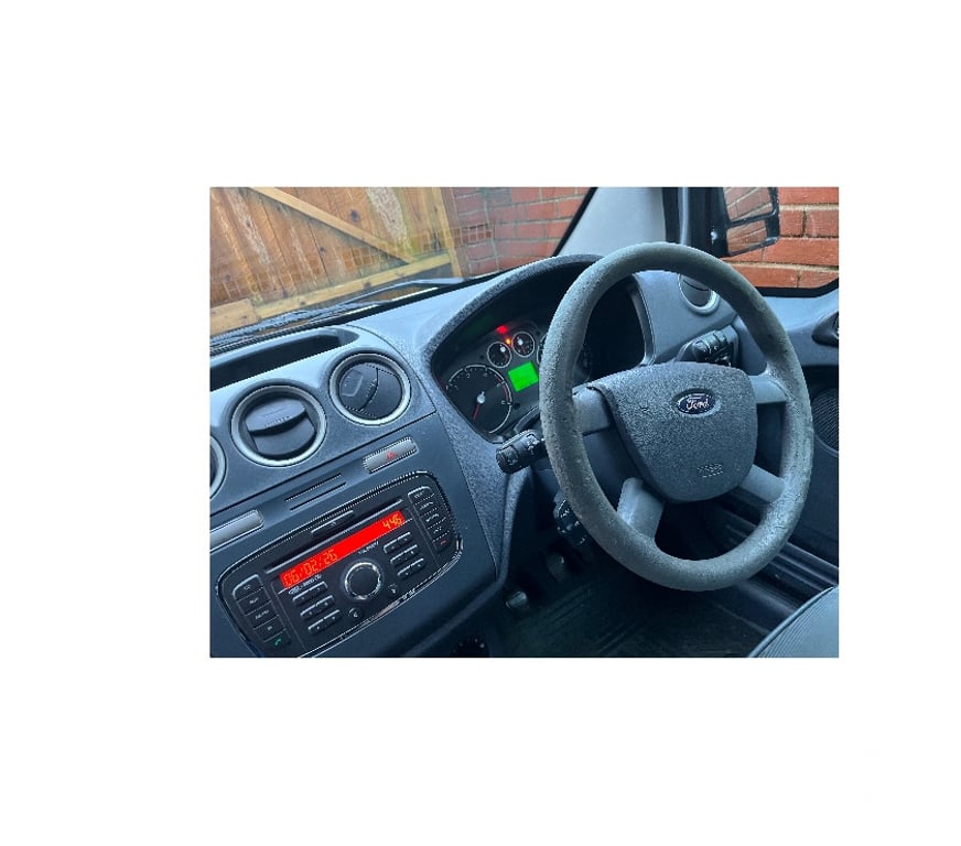 used cars for sale Warrington Winwick - Warrington - Photos for Transit connect 2010