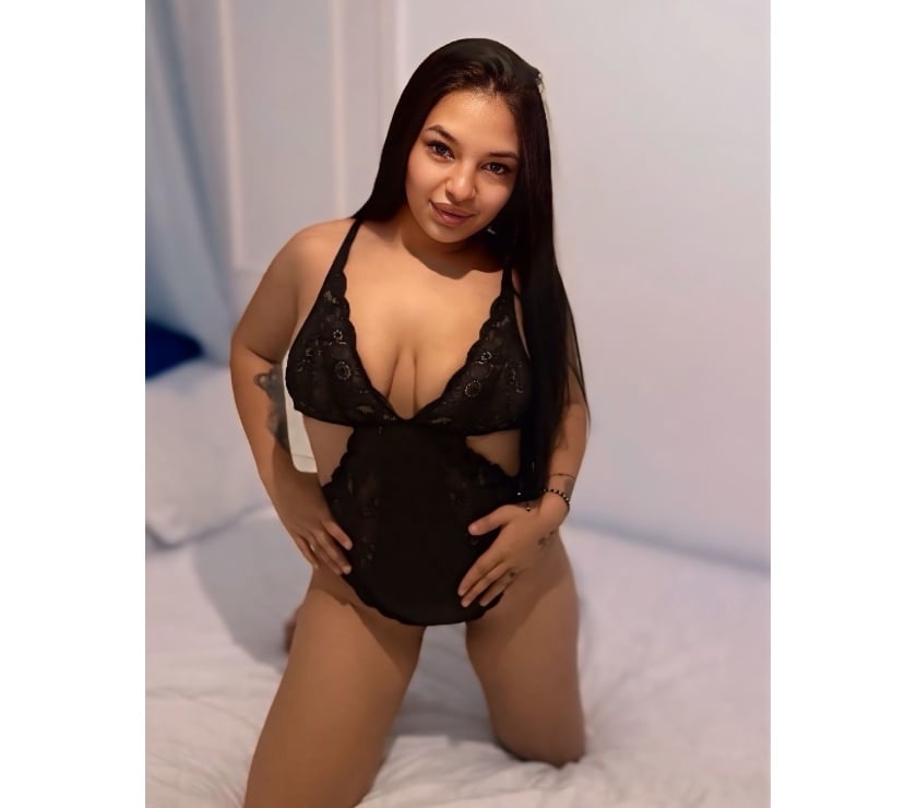 Escorts West Ham East London - Photos for LARY😍FIRST TIME HERE 💜 PARTY GIRL 💜 BEST SERVICE