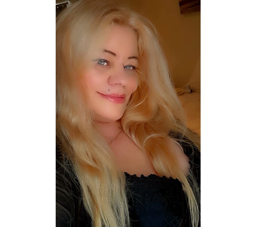 Escorts Crews Hill North London - Photos for Sexy Alexa party grils 😘Brent bj no rush 💯💋