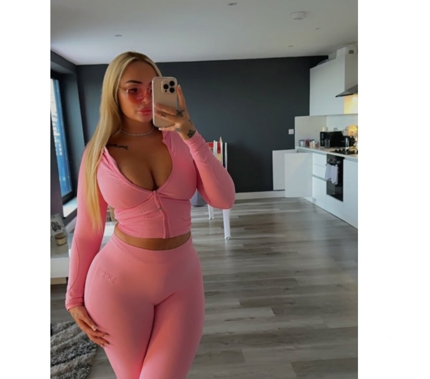 Escorts South West London Kingston upon Thames - Photos for English pawg sophie