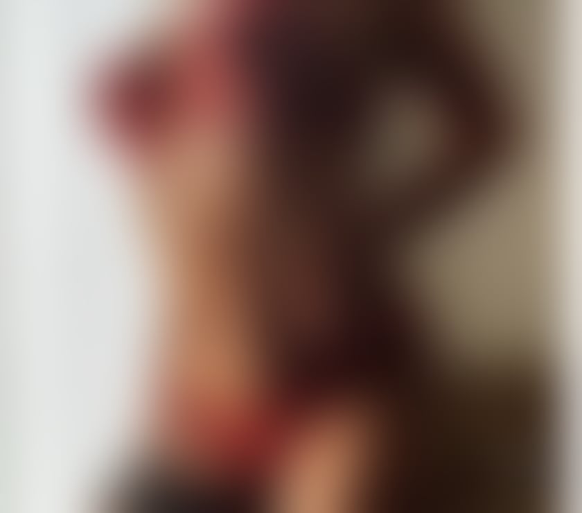 Escorts Gloucestershire South Gloucestershire - Photos for HOT ASS MILF ENGLISH BRUNETTE FOR YOUR PLEASURE