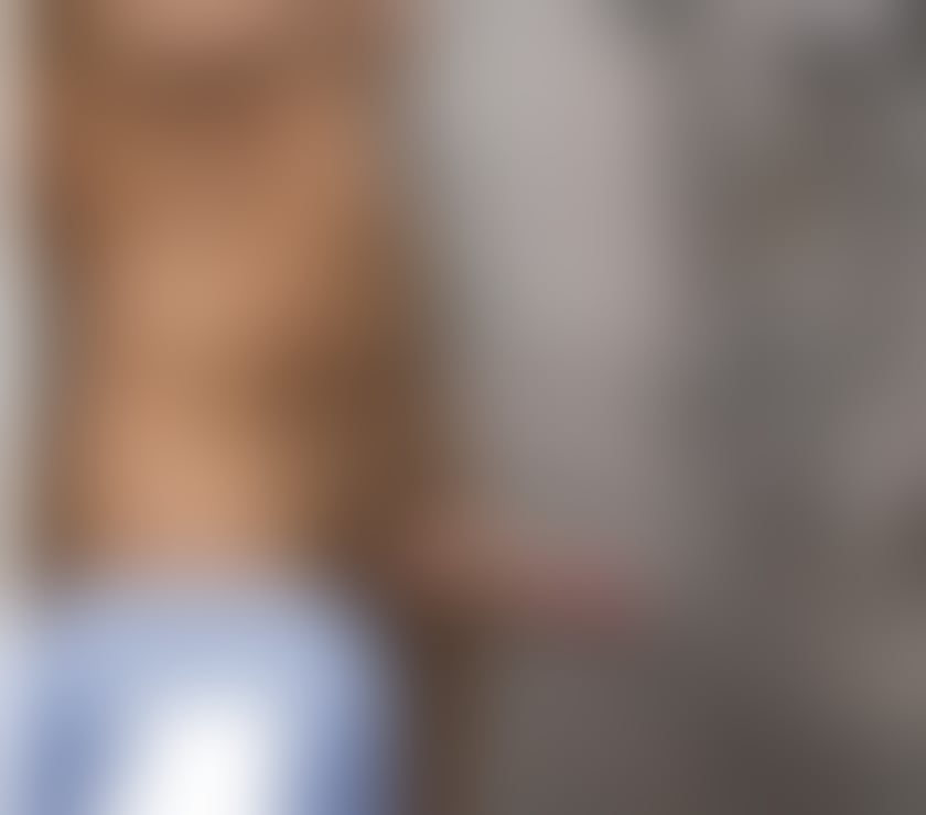 Gay Escorts Luton Town Centre Luton - Photos for Brazilian boy 10 inch party boy 🍌👅