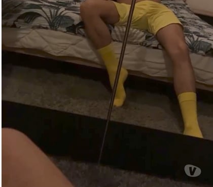 Gay Escorts Luton Town Centre Luton - Photos for Leonardo Brazilian 10 inch party boy 🍌👅