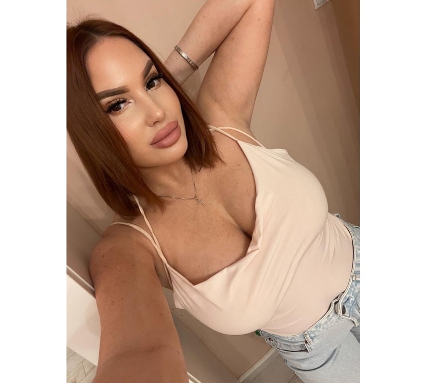 Escorts Buckinghamshire Amersham - Buckinghamshire - Photos for PLAYMATE LINDSEY BEST GFE IN THE TOWN🦋