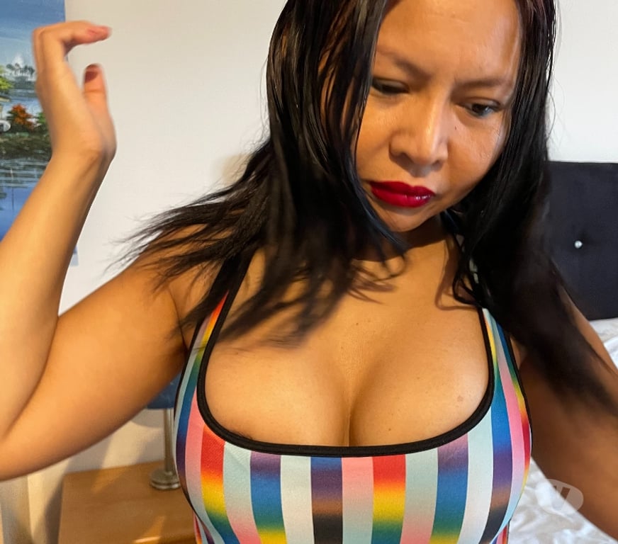 Escorts Worcestershire Redditch - Photos for HOT Thai 100% real pics BIG BOOBS