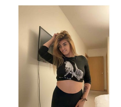 Escort Croydon Town Centre Croydon - Photos for HEY BELLA BLoNDA😍 24 YEARS OLD WITH A