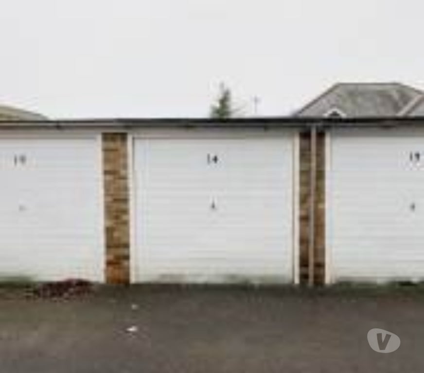 Garage Storage Lancashire Blackpool - Photos for GARAGE FOR RENT BACK CUNLIDDE ROAD BLACKPOOL AVAILABLE NOW