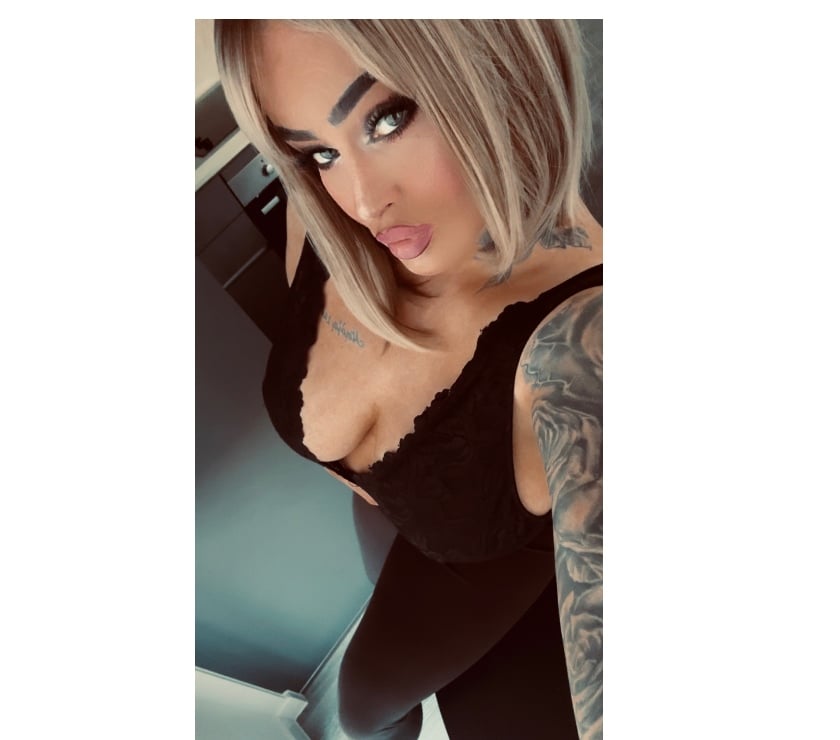 Escorts Canning Town East London - Photos for A beautiful Polish Blond girl who is new in town