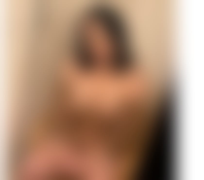 Escorts West Sussex Crawley - Photos for 🍑 Curvy Colombian In Crawley 🍑