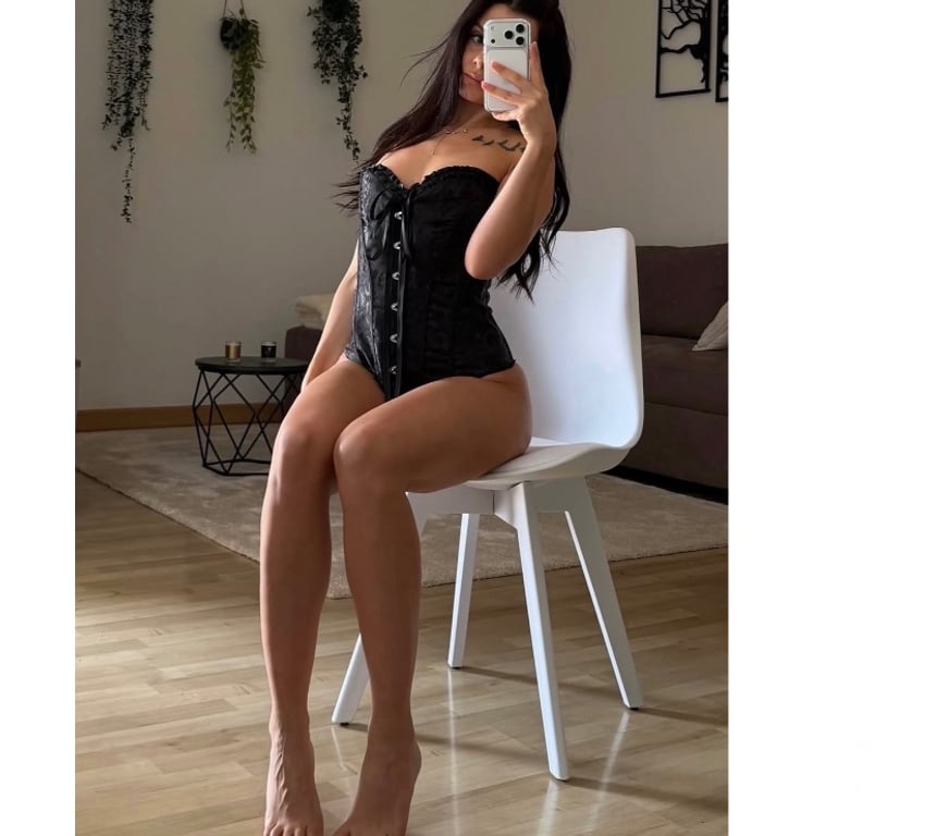 Escorts Hertfordshire Welwyn Hatfield - Photos for Outcall Stunning Vanessa