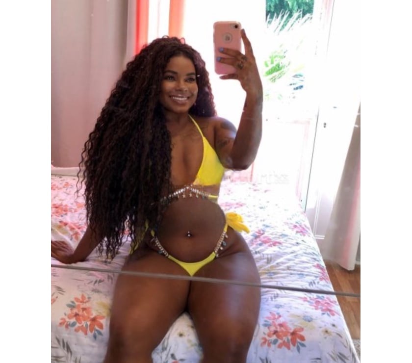 Escorts North West London Colindale Station - North West London - Photos for ❤️‍🔥BRAZILIAN ❤️‍🔥 my loves!😍hot