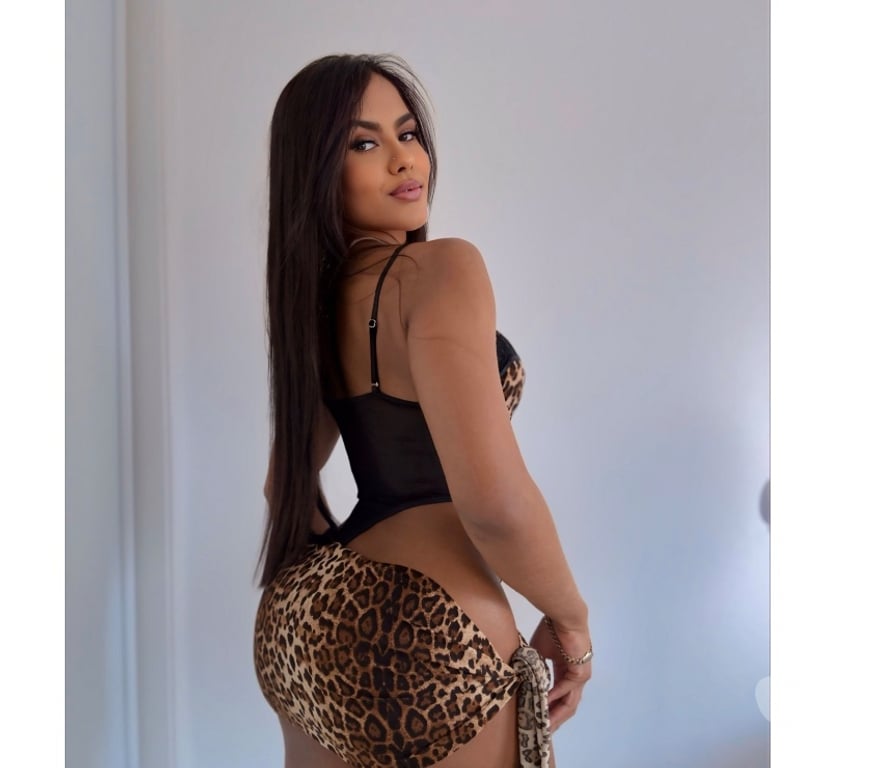 Escorts West Midlands Birmingham - Photos for 🇧🇷LUNA LATINA BEST EXPERIENCE🌟