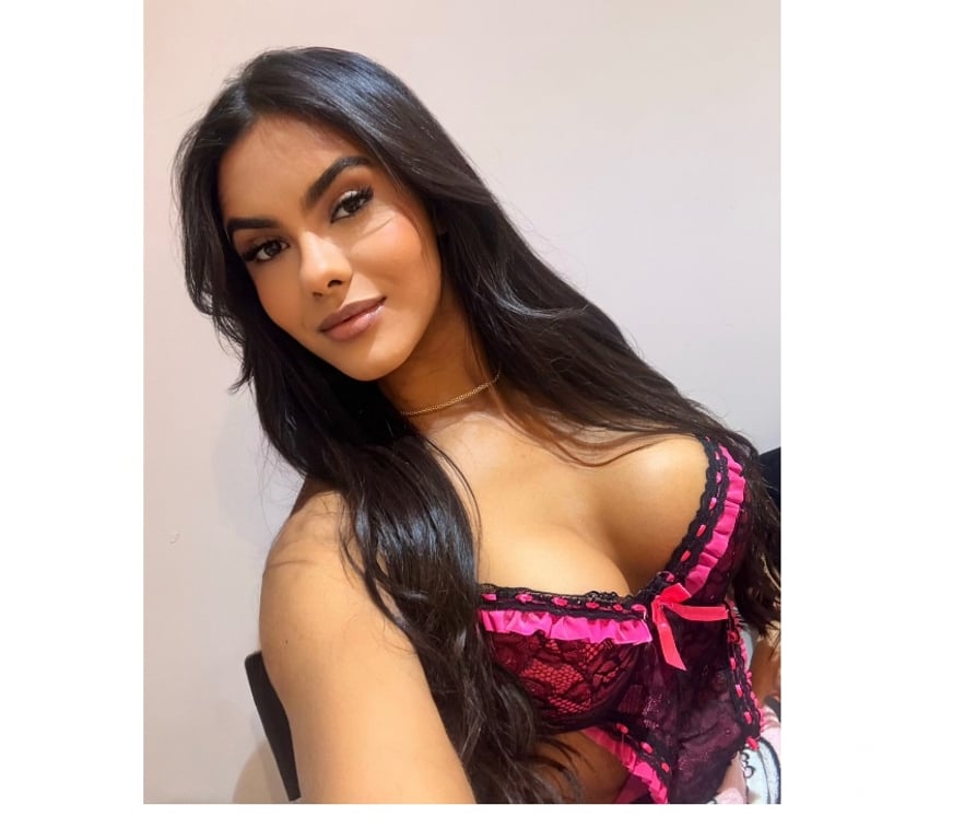 Escorts West Midlands Birmingham - Photos for 🇧🇷LUNA LATINA BEST EXPERIENCE🌟