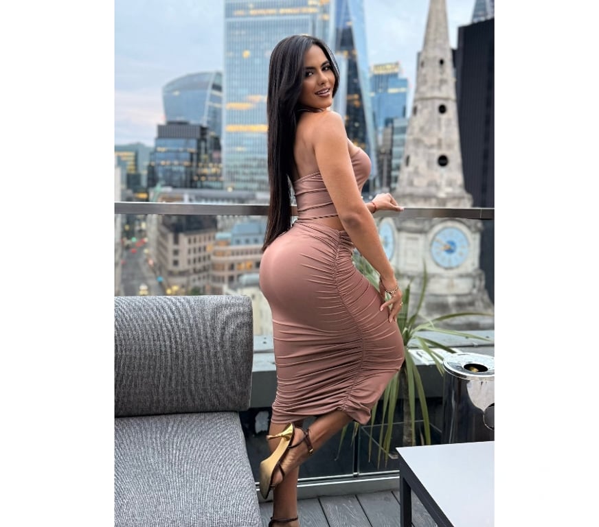 Escorts West Midlands Birmingham - Photos for 🇧🇷LUNA LATINA BEST EXPERIENCE🌟