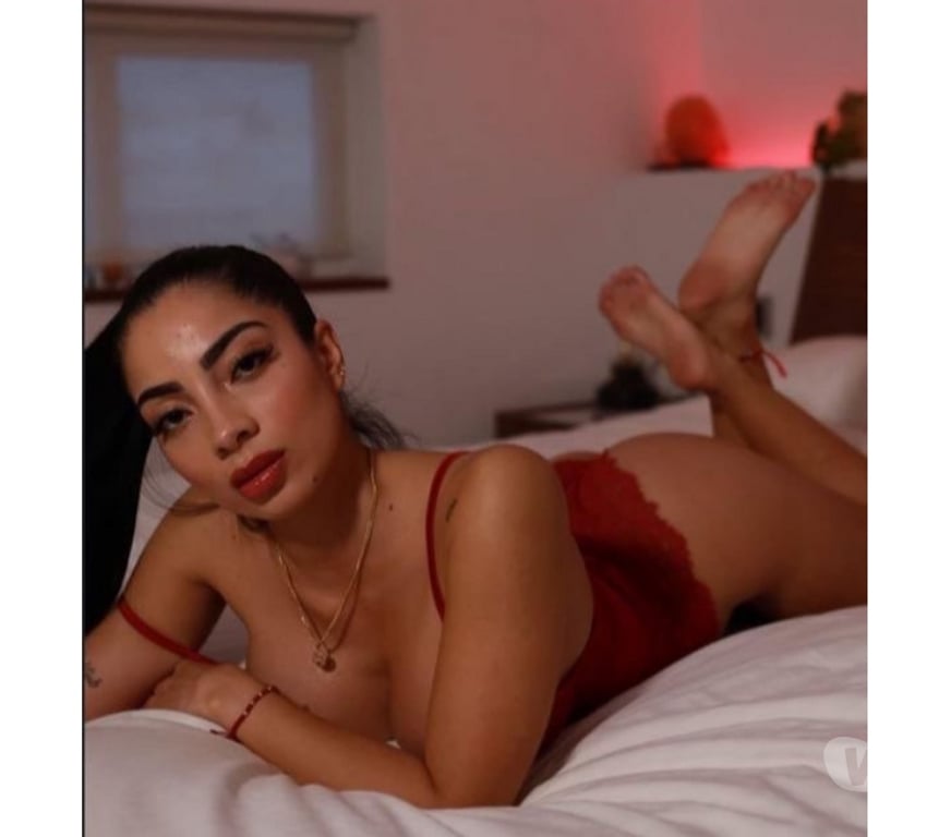 Escorts South East London Elephant & Castle Station - South East London - Photos for Brazilian Bruna Júlia new in London