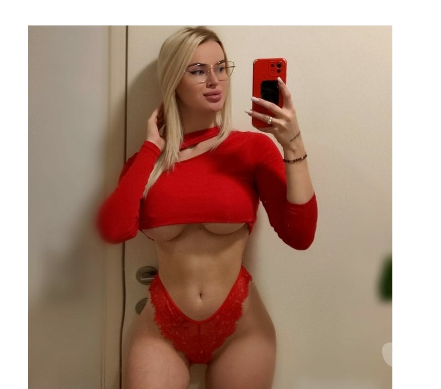 Escorts West Yorkshire Wakefield - Photos for Kara🖤🔥Naughty Girl🖤🖤 Best Owo 💥