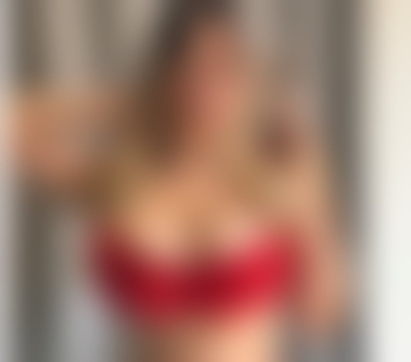 Escorts Battersea South West London - Photos for Ariely 🦋🧁best owo💦party girl 🎉