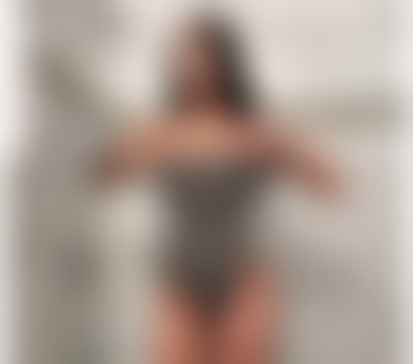 Sexy Brunnet în town only outcall