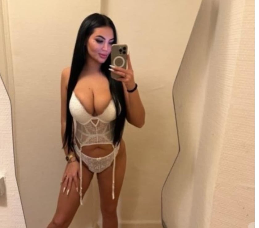 Escorts Lancashire South Ribble - Photos for New in Town – Elegant Friendly Lady 🌙