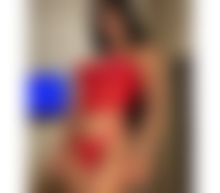 Kim — Your Luxury Escape From Reality 💎🍷