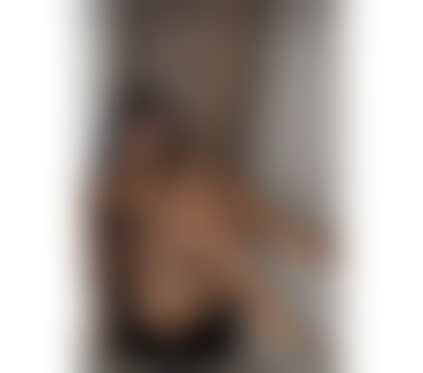 Sophie a new girl in your town. PARTY