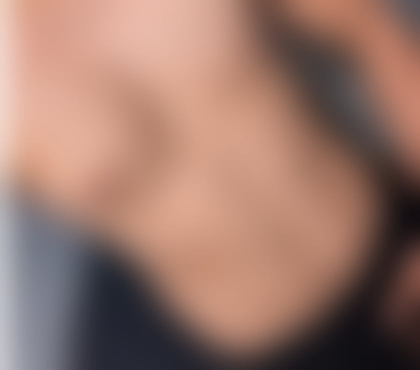 Escorts East London Canary Wharf - East London - Photos for Professional Massage & Companion for Women.