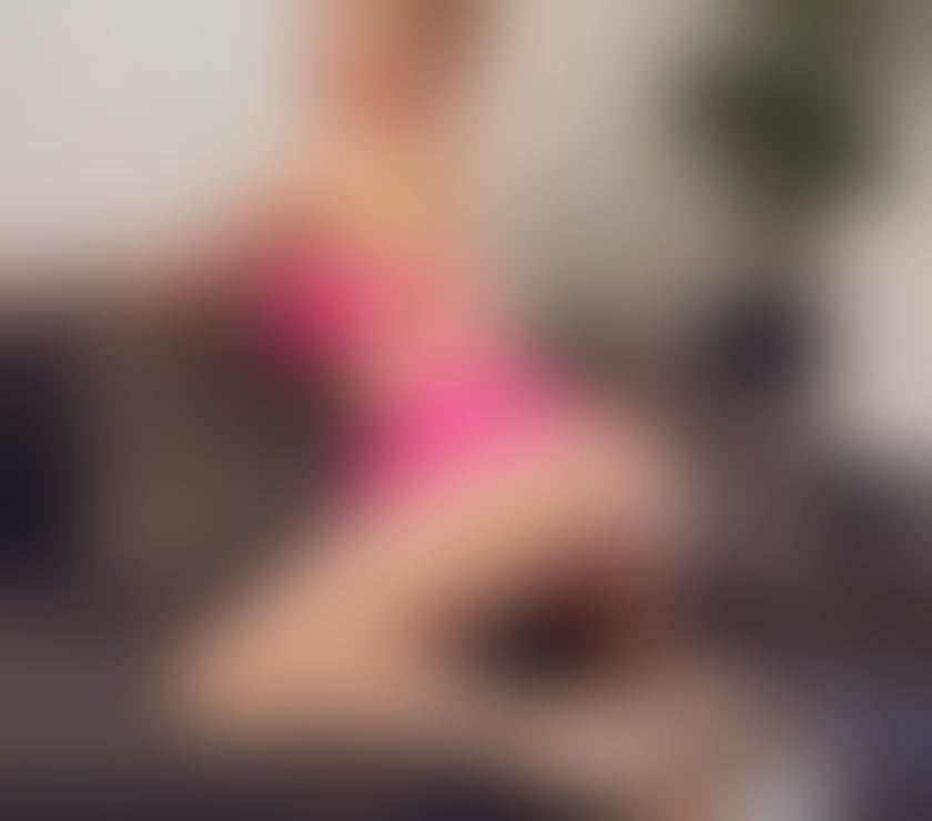  Escorts Dudley Town Centre Dudley - Photos for Maya Party Girl ❤️ New in town