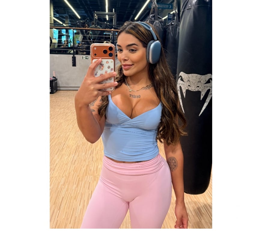 Escorts Cardiff Cardiff City Centre - Cardiff - Photos for 🍒 Brazilian girlfriend - New 🍒🔥