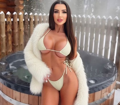  Escorts & Erotic Massage Arlesey Central Bedfordshire - Photos for 🔥𝑷𝒍𝒆𝒂𝒔𝒖𝒓𝒆 RELAXATION🤩😈🔥