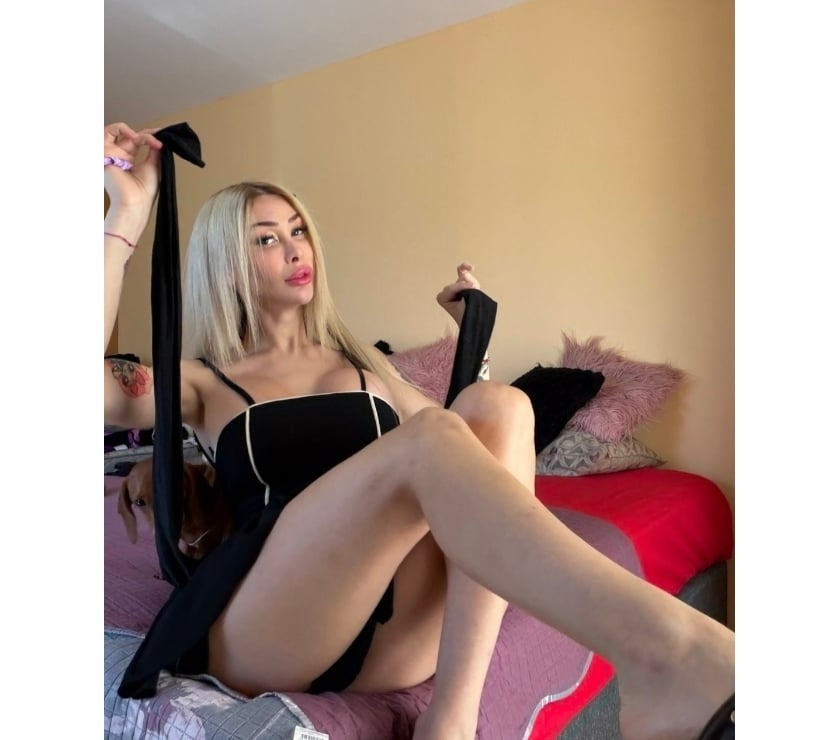 Trans Escorts Carmarthenshire - Wales Llanedi - Carmarthenshire - Photos for Blonde 👱‍♀️ ts girl available ✨️